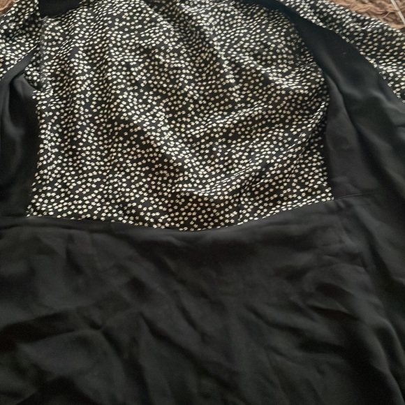 Reformation Gjelina Wrap Mini dress Nebraska Black Floral Long Sleeve Size M - Picture 8 of 9